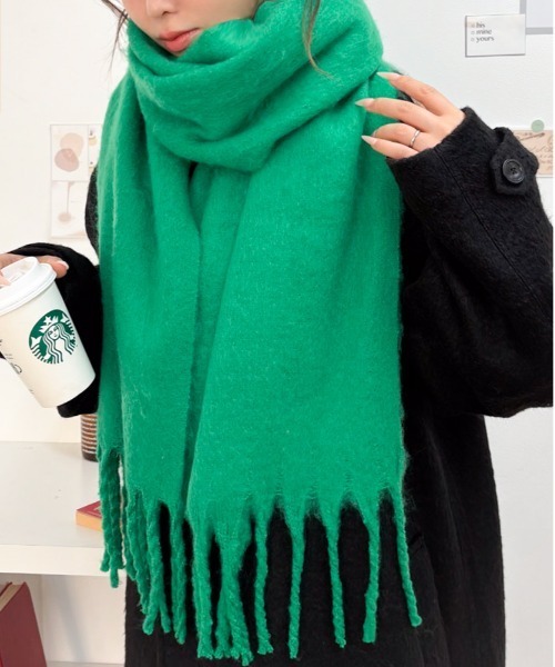 WEGO（ウィゴー）の「WEGO/ワイドフリンジストール（マフラー・レディース・ブラック/ブルー/ダークグレー/ライトピンク/グレー/その他13/ライム/その他10/ピンク/レッド/ブラウン/その他8/グリーン/ライトイエロー/その他7/ライトブラウン/オフホワイト/その他4/その他12/その他9/オレンジ/その他1/その他3/ライトパープル/その他5/その他2/その他11/その他6/その他17/その他15/ライトベージュ/ワイン/その他16/その他14/サックスブルー・FREE）」の9枚目の写真