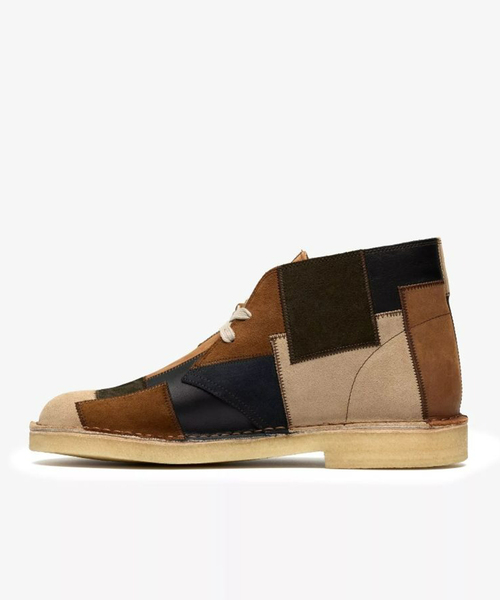 Clarks Originals（クラークスオリジナルズ）の「CLARKS / クラークス デザート パッチ マルチカラー 26183898（ブーツ・メンズ・ベージュ系その他・80/85/70/75）」の4枚目の写真