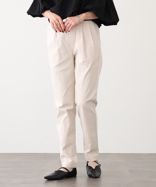 OMNES（オムネス）の「OMNES Another Edition スーパーストレッチツイル裏起毛タックパンツ（スラックス・レディース・ネイビー/チャコール/ブラウン/ライトグレー/カーキ/アイボリー・M/L）」の8枚目の写真