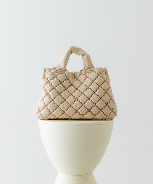 RODE SKO（ロデスコ）の「テープショルダーキルティングミニバッグ（ハンドバッグ・レディース・ブラウン系その他/オフホワイト/ダークブラウン・ONE）」の14枚目の写真