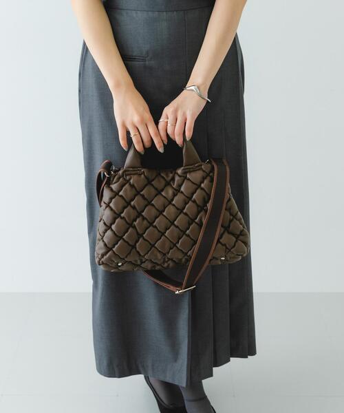 RODE SKO（ロデスコ）の「テープショルダーキルティングミニバッグ（ハンドバッグ・レディース・ブラウン系その他/オフホワイト/ダークブラウン・ONE）」の21枚目の写真