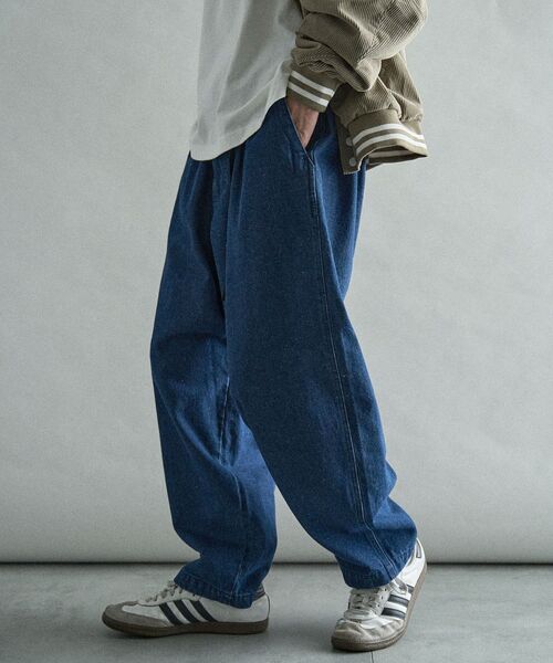 CRAFT STANDARD BOUTIQUE（クラフトスタンダードブティック）の「ワイドクライミングデニムパンツ（デニムパンツ・メンズ・グレー/ライトインディゴブルー/インディゴブルー・M/S/L）」の5枚目の写真