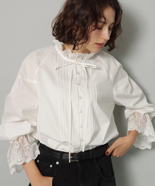 刺繍レースブラウス