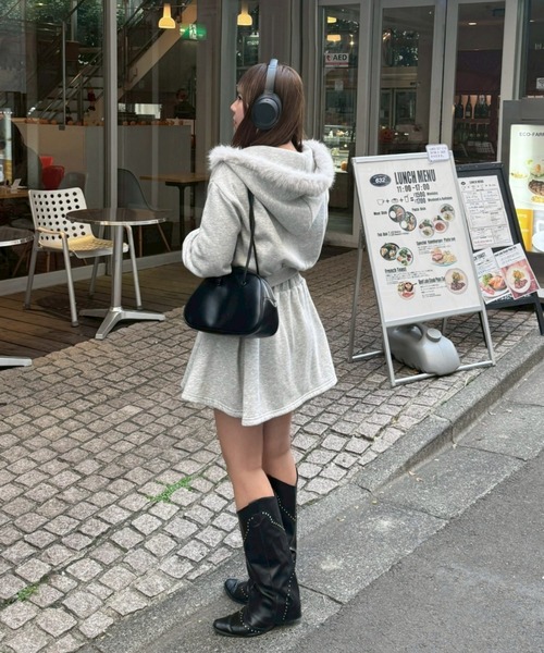 continuer de NICE CLAUP（コンティニューデナイスクラップ）の「【上下SET】ファーパーカーセットアップ（ワンピース・レディース・ブラック/アイボリー/トップグレー/ホワイト系その他/ブラック系その他/グレー系その他2/オートミール・FREE）」の22枚目の写真