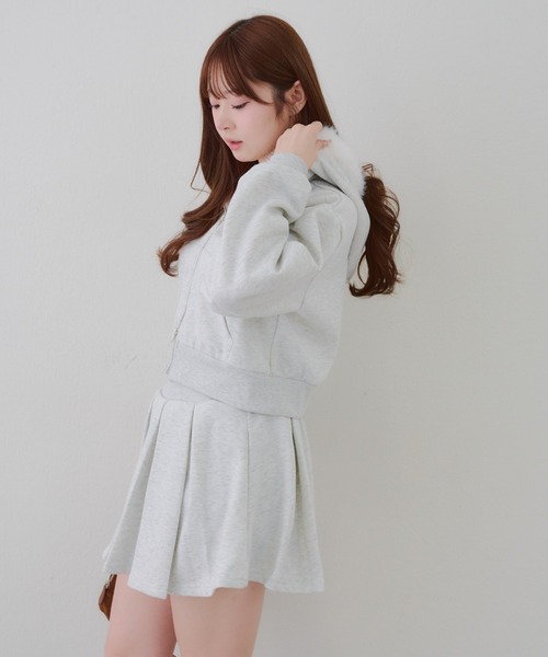 continuer de NICE CLAUP（コンティニューデナイスクラップ）の「【上下SET】ファーパーカーセットアップ（ワンピース・レディース・ブラック/アイボリー/トップグレー/ホワイト系その他/ブラック系その他/グレー系その他2/オートミール・FREE）」の12枚目の写真