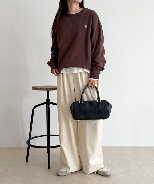 fredy emue（フレディエミュ）の「【WEB限定】FR刺繍裏毛スウェット（スウェット・レディース・ベビーピンク/ライトグレー/ブラウン/ネイビー・38）」の16枚目の写真