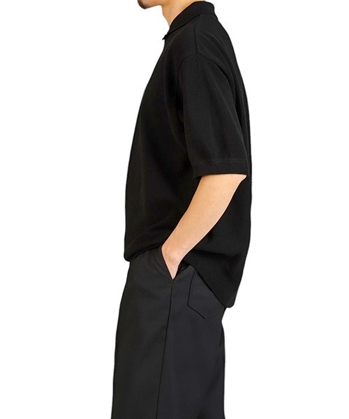crepuscule（クレプスキュール）の「crepuscule / クレプスキュール：別注 Extra Light Moss Stitch Polo：ONLYARK-2-2514[COR]（Tシャツ/カットソー・メンズ・ブラック・2）」の4枚目の写真