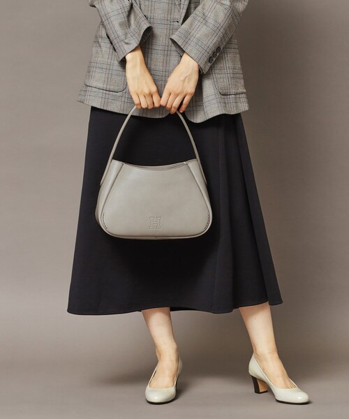 カーラ】レザーショルダーバッグ S 本革（商品番号：P25－20536