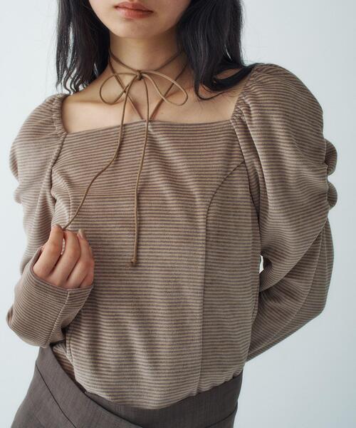 CODE A（コードエー）の「velour square puff top（Tシャツ/カットソー・レディース・チャコール/ベージュ系2/ブルー系7・00）」の2枚目の写真