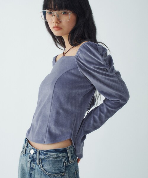 CODE A（コードエー）の「velour square puff top（Tシャツ/カットソー・レディース・チャコール/ベージュ系2/ブルー系7・00）」の3枚目の写真