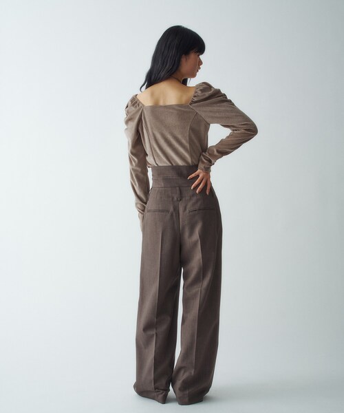 CODE A（コードエー）の「velour square puff top（Tシャツ/カットソー・レディース・チャコール/ベージュ系2/ブルー系7・00）」の4枚目の写真