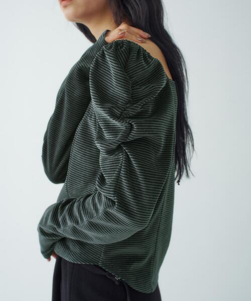 CODE A（コードエー）の「velour square puff top（Tシャツ/カットソー・レディース・チャコール/ベージュ系2/ブルー系7・00）」の13枚目の写真