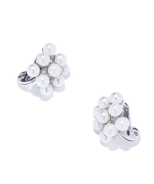 IRIS47（イリスフォーセブン）の「【IRIS 47】 petit axis earring/プチ アクシス イヤリング（イヤリング・レディース・ホワイト・FREE）」の4枚目の写真