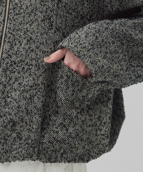 PUBLIC TOKYO(パブリックトウキョウ)の「ウールジップタックショートコート(ブルゾン・レディース・ブラック/マルチ/ベージュ・1/2)」の21枚目の写真