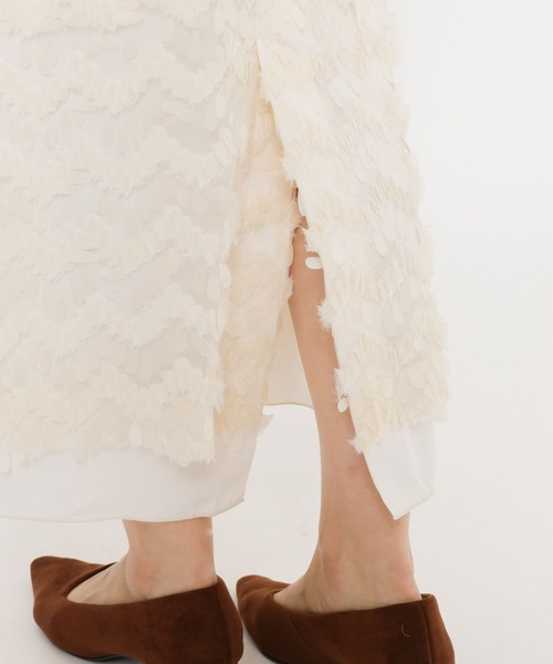 BABYLONE（バビロン）の「フェザースパンコールスカート（スカート・レディース・チャコール/オフホワイト・フリー）」の21枚目の写真