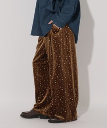 GEORGE'S（ジョージズ）の「フラワーベロアパンツ（その他パンツ）」