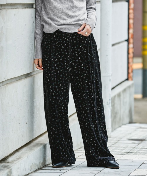 GEORGE'S（ジョージズ）の「フラワーベロアパンツ（その他パンツ・レディース・ブラウン/グレー/ブラック・SMALL/MEDIUM）」の7枚目の写真