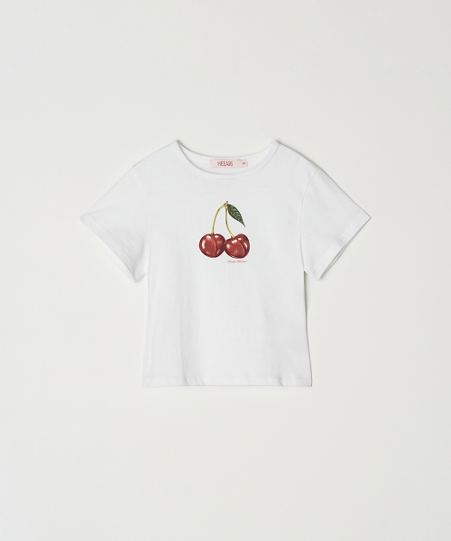 HEEARI(ヒアリー)の「チェリークロップTシャツ(Tシャツ/カットソー・レディース・その他・FREE)」の2枚目の写真