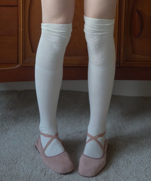 Birthday room（バースデイルーム）の「シアー切替ニーハイソックス/Sheer Knee-High Socks（ソックス/靴下・レディース・グレー/アイボリー/ブラック・FREE）」の2枚目の写真