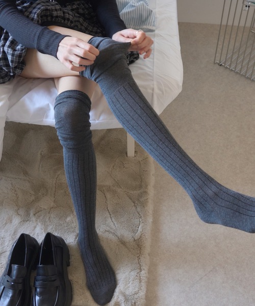 Birthday room（バースデイルーム）の「シアー切替ニーハイソックス/Sheer Knee-High Socks（ソックス/靴下・レディース・グレー/アイボリー/ブラック・FREE）」の18枚目の写真