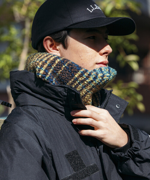 FREAK'S STORE（フリークスストア）の「チェック柄 ボア フリース マフラー（マフラー・メンズ・ネイビー/ブラウン/カーキ/グレー・ONE SIZE）」の5枚目の写真