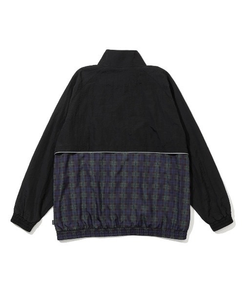 POLeR（ポーラー）の「POLER SHIRRING NYLON PIPING JACKET（ポーラー シャーリング ナイロン パイピング ジャケット）（ナイロンジャケット・メンズ・グリーン系/ブラック・MEDIUM/LARGE/X-LARGE）」の3枚目の写真
