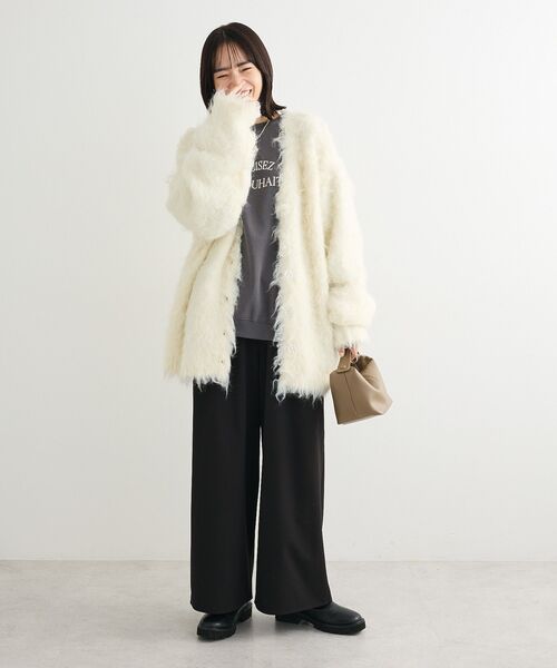 Green　Parks（グリーンパークス）の「裏起毛ルーズサイズロゴプルオーバー（スウェット・レディース・イエロー/ホワイト系その他/ピンク/ネイビー/チャコールグレー/ホワイト系その他2・FREE）」の9枚目の写真