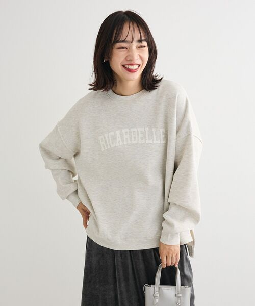 Green　Parks（グリーンパークス）の「裏起毛ルーズサイズロゴプルオーバー（スウェット・レディース・イエロー/ホワイト系その他/ピンク/ネイビー/チャコールグレー/ホワイト系その他2・FREE）」の13枚目の写真