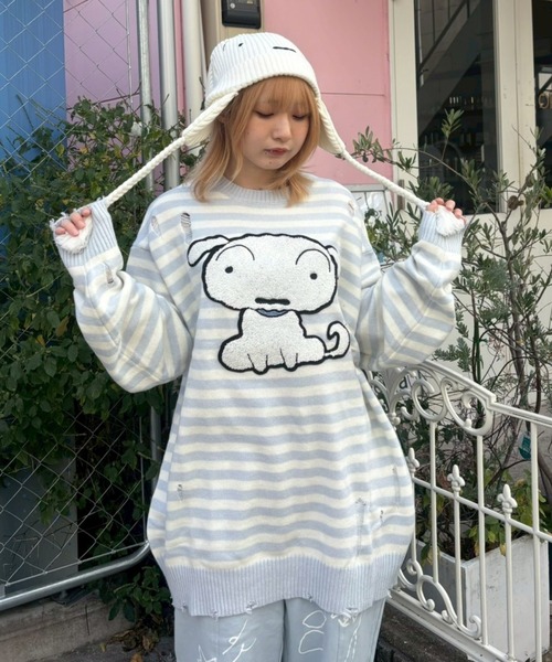Candy Stripper(キャンディストリッパー)の「【クレヨンしんちゃん】シロ ダメージ ボーダー ニット(ニット/セーター・レディース・ライトブルー/ブラウン/ブラック×ホワイト・FREE)」の14枚目の写真