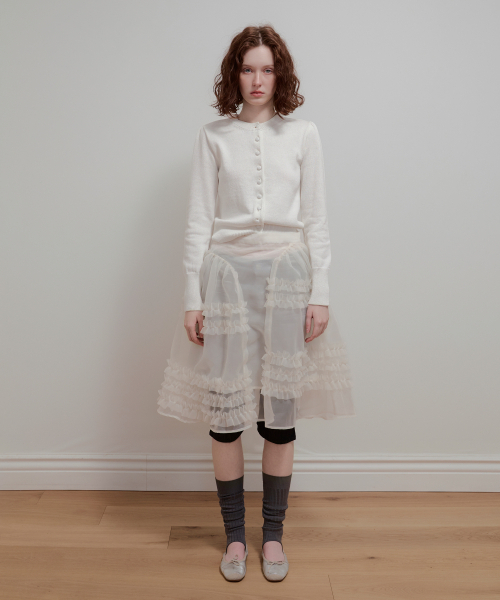 AOPT（アオプト）の「ORGANZA FRILL LAYERED SKIRT - CREAM（スカート・レディース・その他・SMALL/MEDIUM）」の2枚目の写真