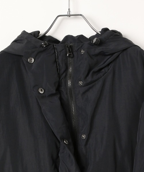 BAYFLOW（ベイフロー）の「ショートパファーフーディージャケット（ナイロンジャケット・レディース・ブラック/ホワイト/ブラウン・FREE）」の18枚目の写真