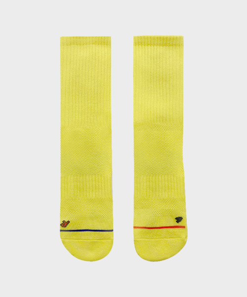 ODDSOCKS(オッドソックス)の「クールマックスクッショニングカラーランニングクルーソックス - イエロー(スポーツグッズ・レディース・その他・M23cm~25cm/L25cm~27cm)」の3枚目の写真