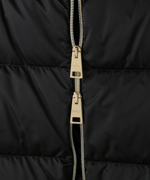 IENA（イエナ）の「HERNO/ヘルノ DOWN CT ダウンコート PI1304D（ダウンジャケット/コート・レディース・チャコールグレー/ブラック・36/38）」の8枚目の写真
