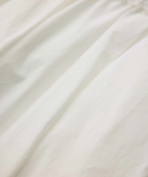 SALON adam et rope'（サロン アダム エ ロペ）の「【WEB・一部店舗限定】スリットフレアスカート（スカート・レディース・オフホワイト/ブラック/ベージュ・FREE）」の16枚目の写真