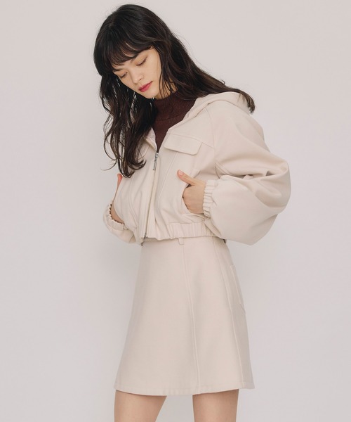 REDYAZEL（レディアゼル）の「【セットアップ可能】ビッグスリーブフードショートブルゾン（ブルゾン・レディース・サックスブルー/アイボリー/チャコールグレー・FREE）」の12枚目の写真