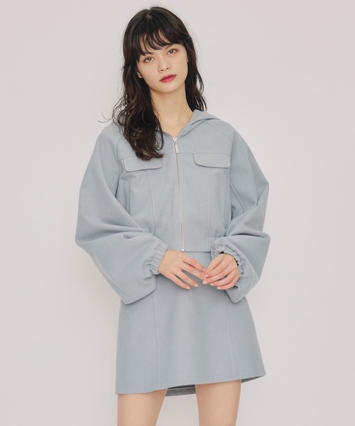 REDYAZEL（レディアゼル）の「【セットアップ可能】ビッグスリーブフードショートブルゾン（ブルゾン・レディース・サックスブルー/アイボリー/チャコールグレー・FREE）」の14枚目の写真