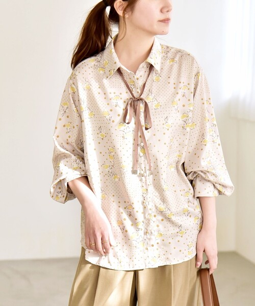 現行✨GUCCI シャツブラウス 花柄 フリル リボンタイクリスタルボタン quaranciel:〈洗濯機可能〉ドット フラワー プリント リボンタイ