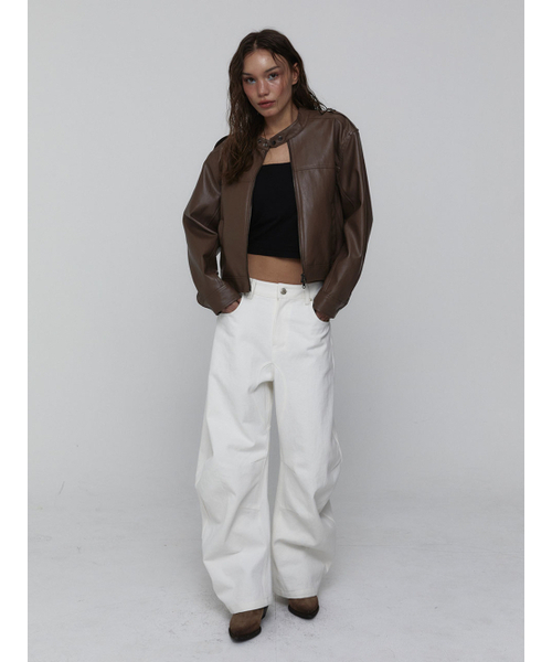 VISUS(ヴィスシュ)の「Curved Cotton Pants_White(その他パンツ・レディース・その他・SMALL/MEDIUM)」の9枚目の写真