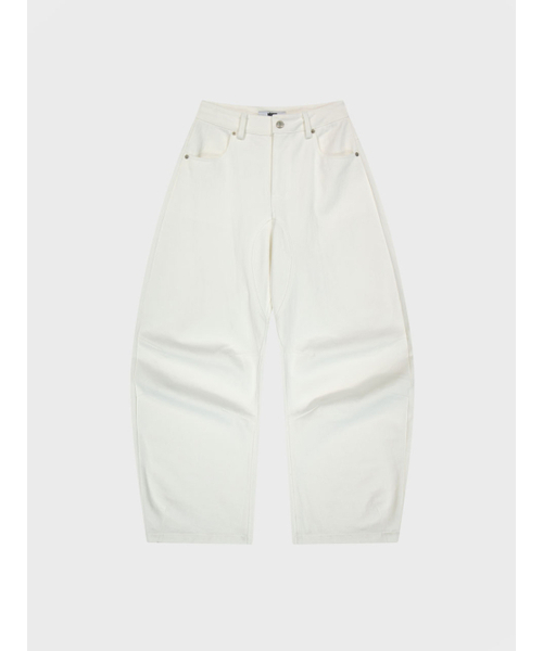 VISUS(ヴィスシュ)の「Curved Cotton Pants_White(その他パンツ・レディース・その他・SMALL/MEDIUM)」の4枚目の写真