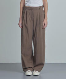 MOIREMOA（モアレモア）の「Breeze Two-Tuck Wide Slacks-Brown（スラックス）」