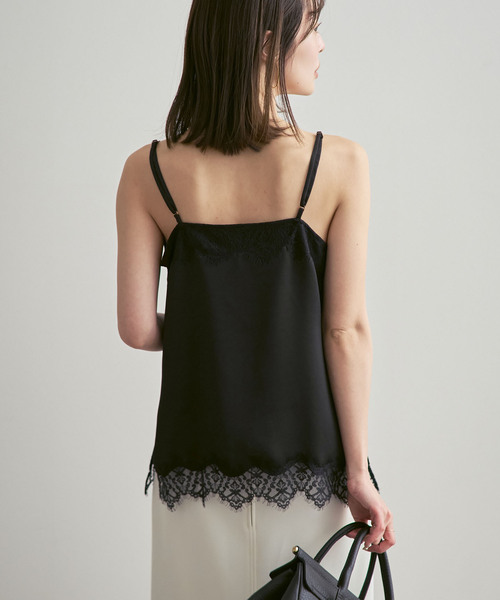 Noble（ノーブル）の「リバーレーストリミングサテンキャミソール（キャミソール・レディース・ブラック/ホワイト・FREE）」の11枚目の写真