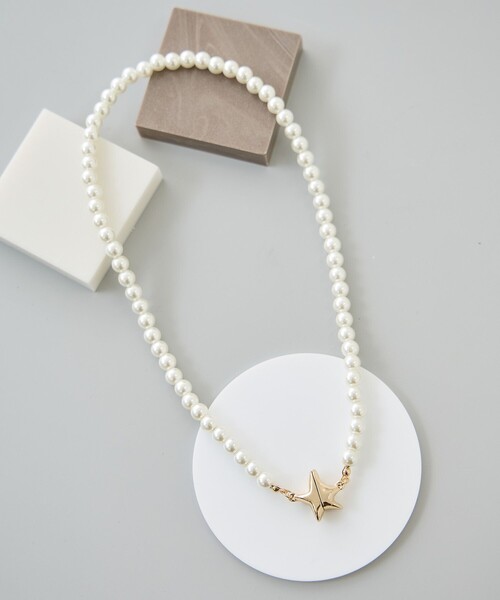 ROPE' PICNIC（ロペピクニック）の「スターモチーフマグネットガラスパールネックレス（ネックレス・レディース・シルバー/ゴールド・FREE）」の3枚目の写真