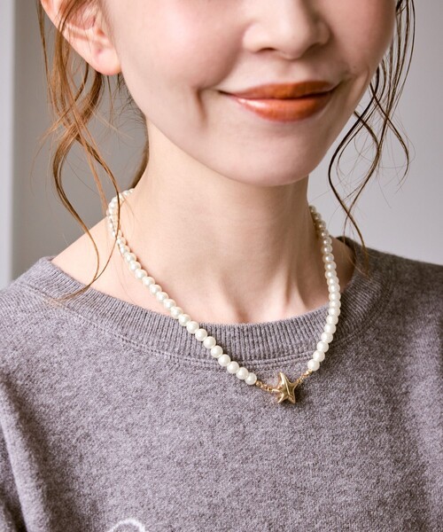 ROPE' PICNIC（ロペピクニック）の「スターモチーフマグネットガラスパールネックレス（ネックレス・レディース・シルバー/ゴールド・FREE）」の4枚目の写真