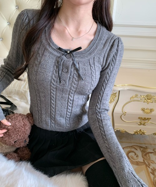 GEMEDA(ジェメダ)の「リボン×ケーブル編み パフスリーブニットトップス(ニット/セーター・レディース・グレー/アイボリー/ライトブルー/ネイビー・M)」の14枚目の写真