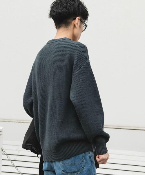 URBAN RESEARCH DOORS(アーバンリサーチドアーズ)の「畦ニット クルーネックプルオーバー(ニット/セーター・メンズ・グリーン系その他/レッド/グレー/チャコールグレー・MEDIUM/LARGE)」の6枚目の写真