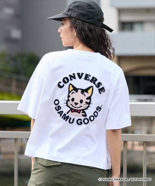OSAMU GOODS（オサムグッズ）の「CONVERSE/コンバース 【OSAMU GOODS】コラボ アソートデザイン コンパクト 半袖Tシャツ（Tシャツ/カットソー・レディース・ブラック系2/オフホワイト/ブラック系1/サックスブルー系/サックスブルー系2/サックスブルー系1/ブラック系/ホワイト系2/ホワイト系1/ホワイト系/サックスブルー/ブラック・L/M）」の4枚目の写真