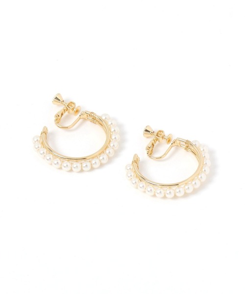 LAKOLE(ラコレ)の「パールラインフープイヤリング / 634126(イヤリング・レディース・その他2/その他1・FREE)」の1枚目の写真