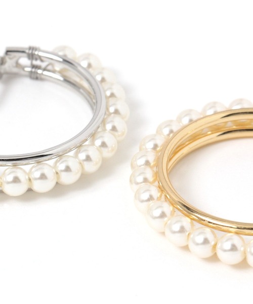 LAKOLE(ラコレ)の「パールラインフープイヤリング / 634126(イヤリング・レディース・その他2/その他1・FREE)」の4枚目の写真