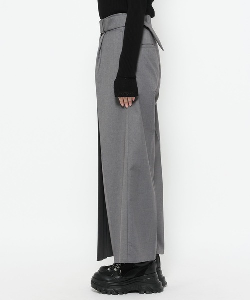 HARE(ハレ)の「ラップデザインプリーツパンツ(HARE)(スラックス・レディース・グレー/ブラック/ブラウン・FREE)」の19枚目の写真