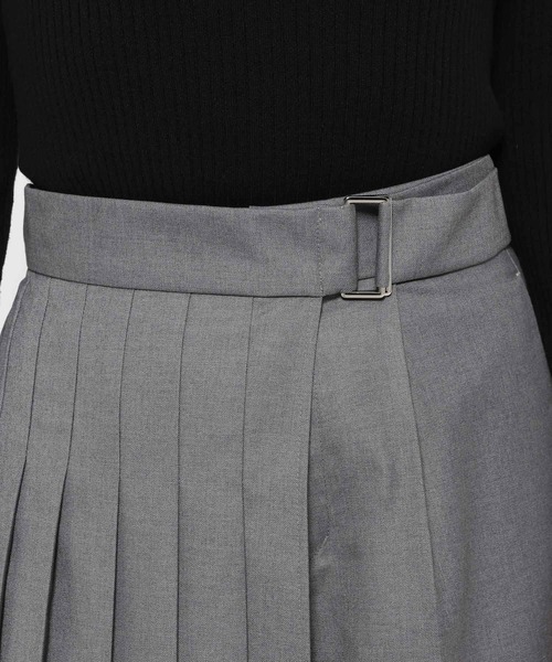 HARE(ハレ)の「ラップデザインプリーツパンツ(HARE)(スラックス・レディース・グレー/ブラック/ブラウン・FREE)」の21枚目の写真